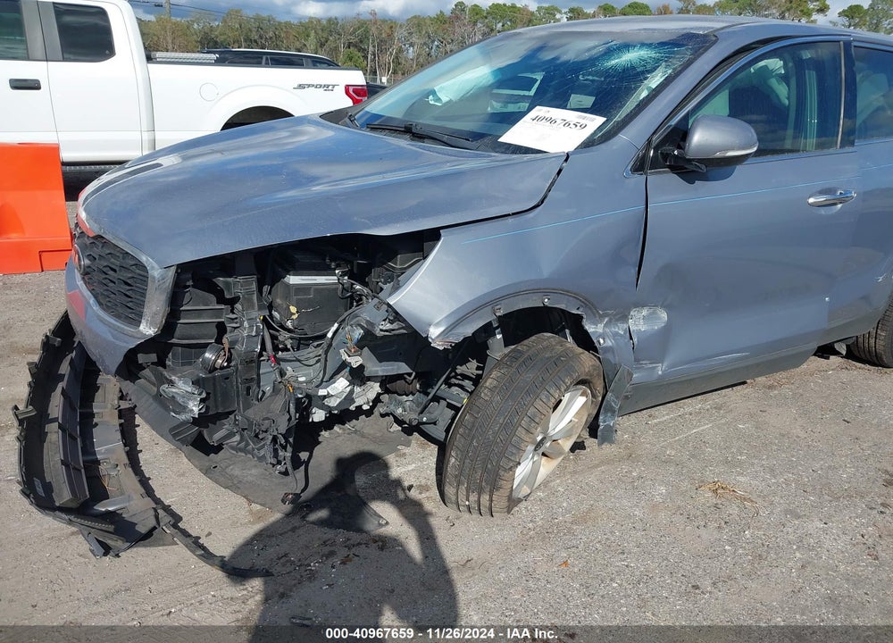 2019 KIA SORENTO 2.4L L VIN: 5XYPG4A35KG596360