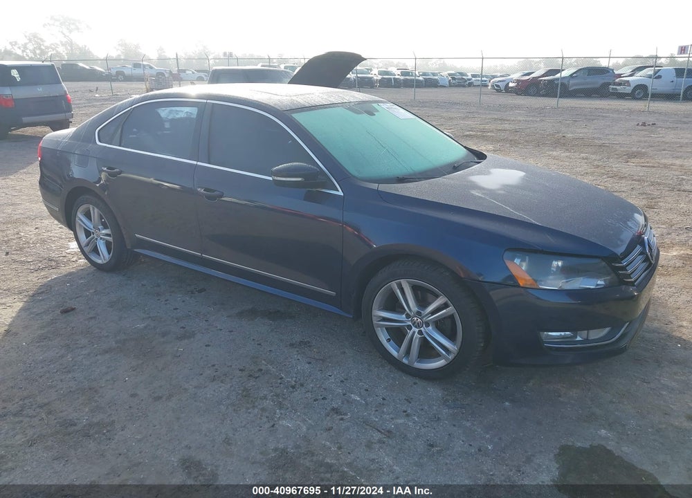 2013 VOLKSWAGEN PASSAT 2.0L TDI SE VIN: 1VWBN7A34DC145992