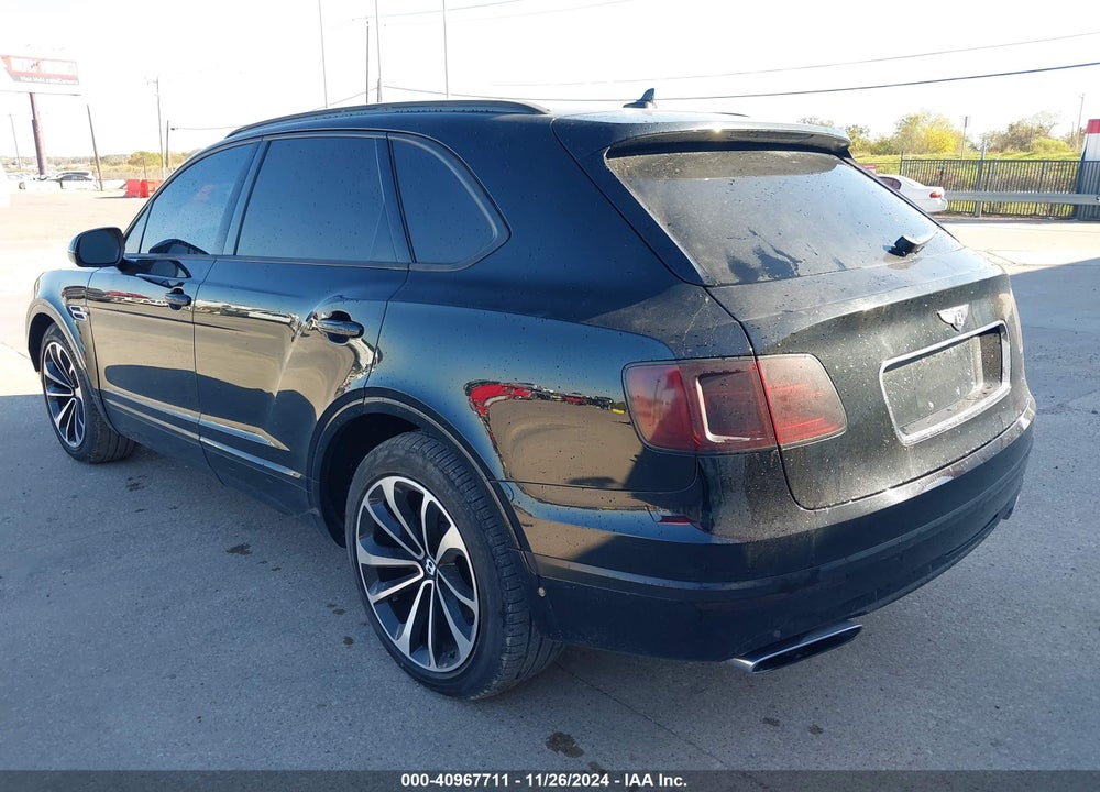 2017 BENTLEY BENTAYGA W12/W12 FIRST EDITION VIN: SJAAC2ZV0HC013798