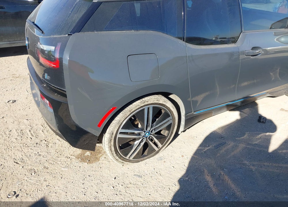 2015 BMW I3 BASE W/RANGE EXTENDER VIN: WBY1Z4C59FV503397