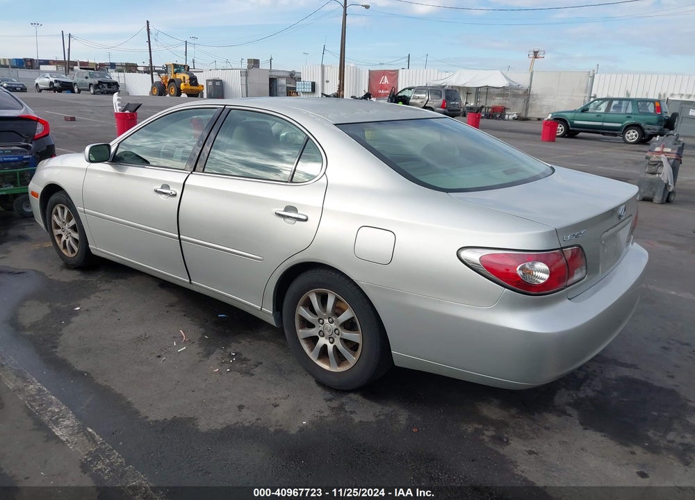 2004 LEXUS ES 330 VIN: JTHBA30GX45035138