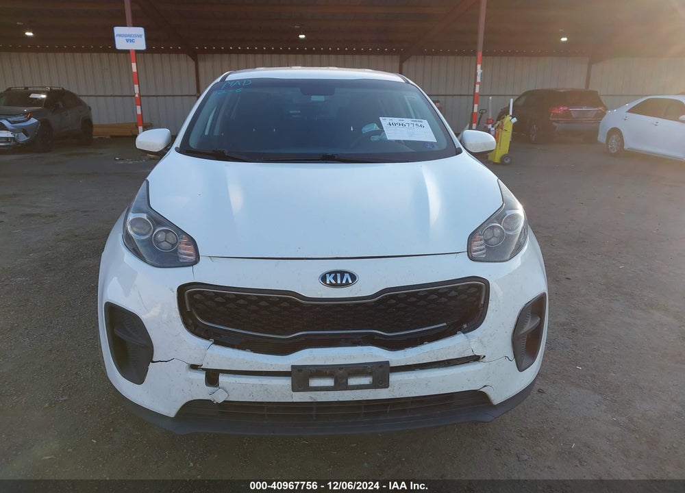 2018 KIA SPORTAGE LX VIN: KNDPM3AC5J7347152