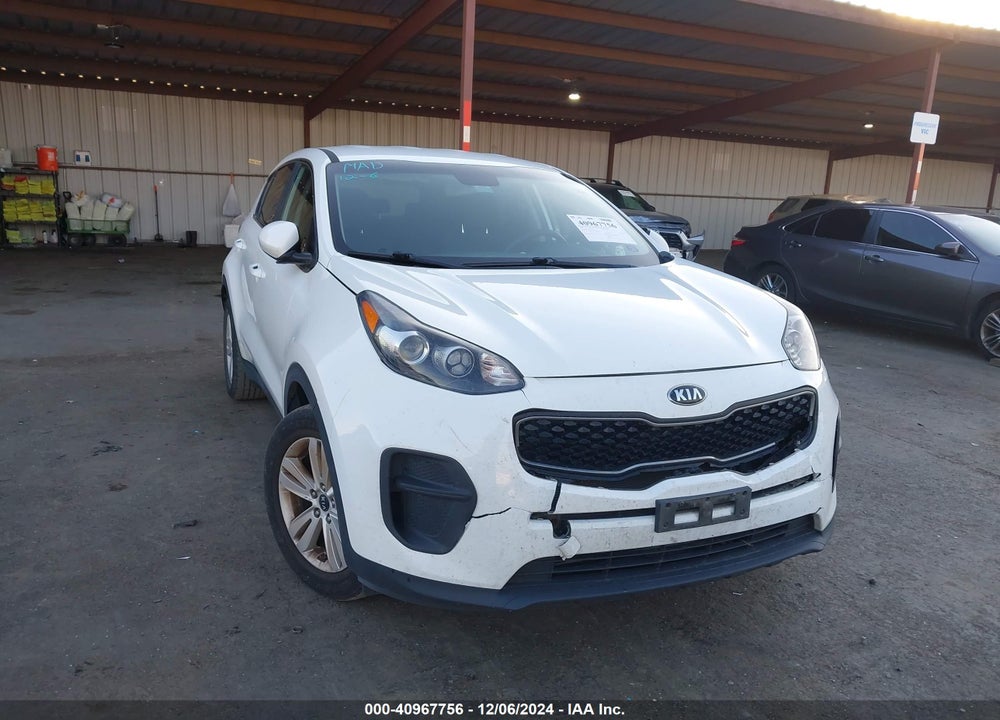 2018 KIA SPORTAGE LX VIN: KNDPM3AC5J7347152