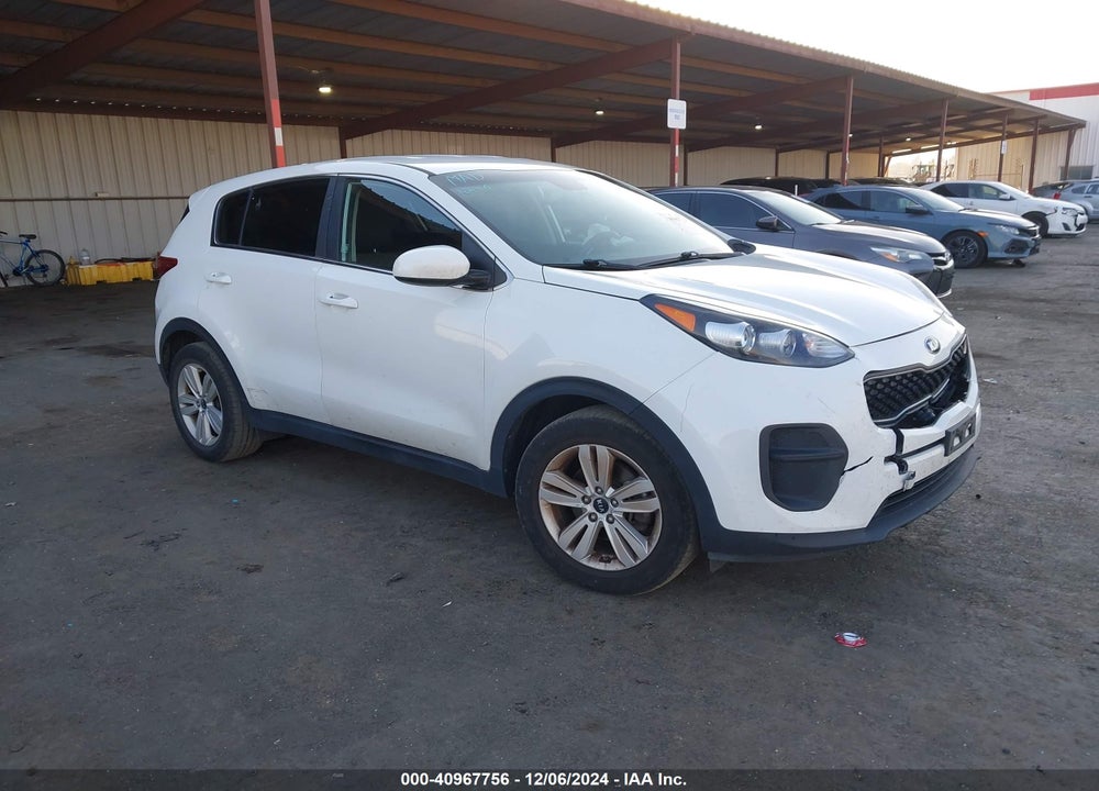2018 KIA SPORTAGE LX VIN: KNDPM3AC5J7347152