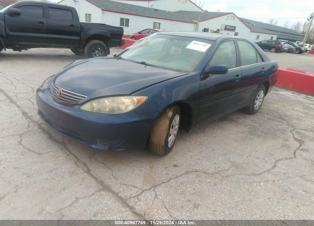 2005 TOYOTA CAMRY LE VIN: 4T1BE32K35U083462