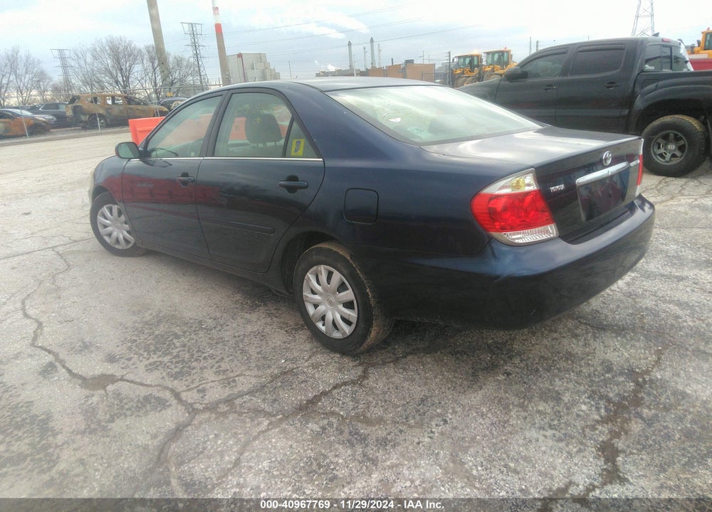 2005 TOYOTA CAMRY LE VIN: 4T1BE32K35U083462