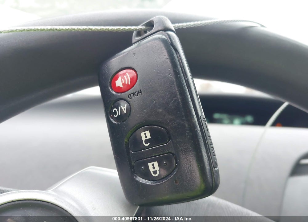 2010 TOYOTA PRIUS III VIN: JTDKN3DU2A0061229