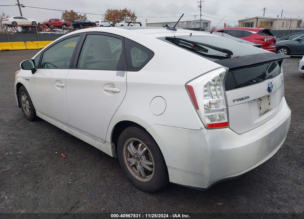 2010 TOYOTA PRIUS III VIN: JTDKN3DU2A0061229