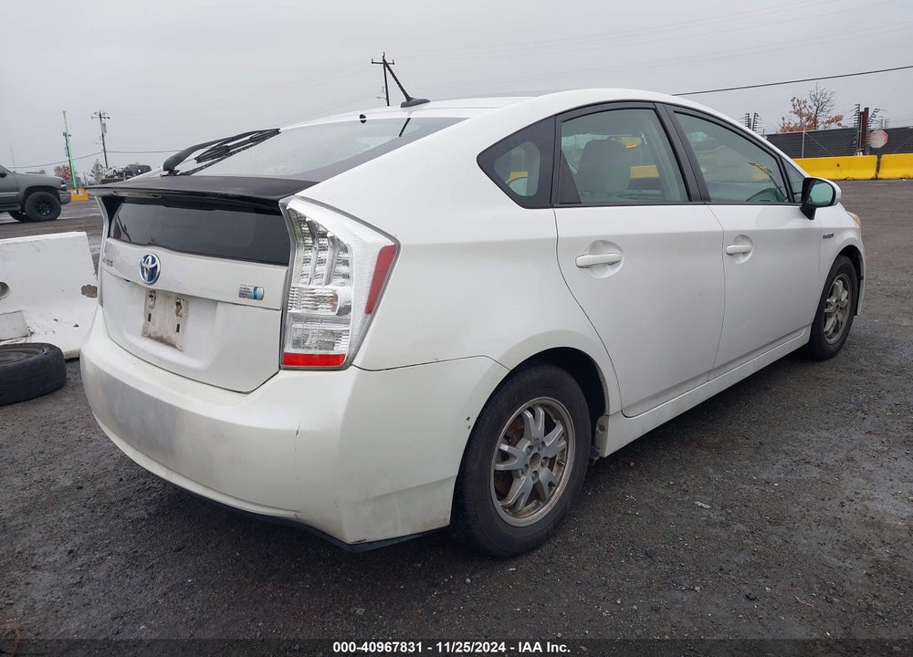 2010 TOYOTA PRIUS III VIN: JTDKN3DU2A0061229