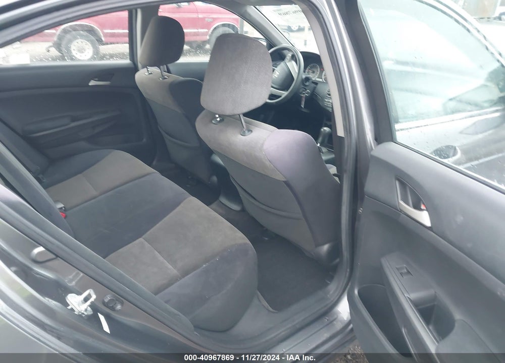 2009 HONDA ACCORD 2.4 LX VIN: 1HGCP263X9A118491