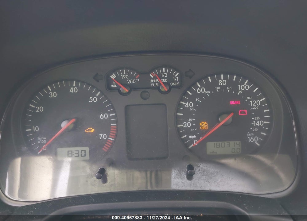 2000 VOLKSWAGEN GOLF GLS VIN: 9BWGC21J7Y4028932
