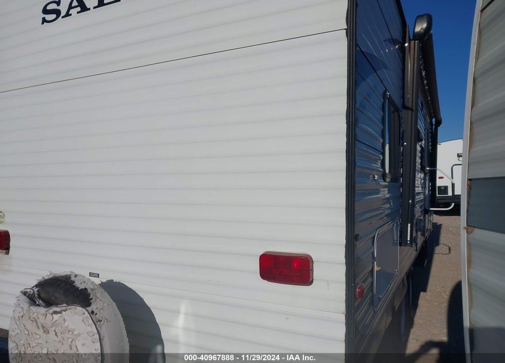2014 FOREST RIVER SALEM 26TBUD VIN: 4X4TSMB20EA311338
