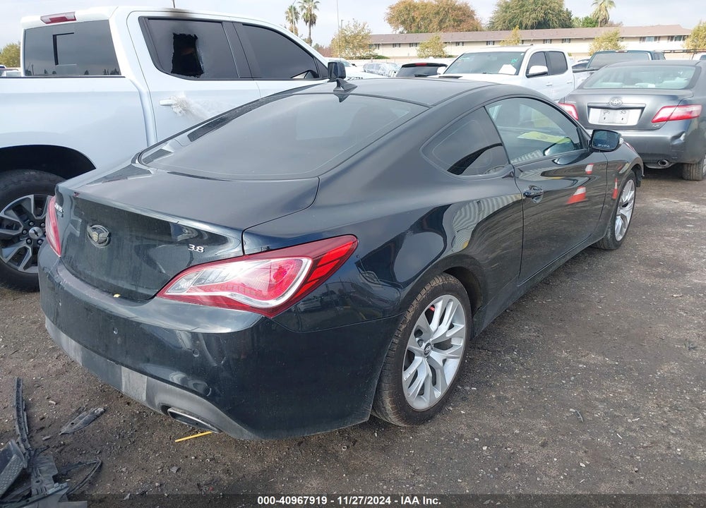 2013 HYUNDAI GENESIS VIN: KMHHU6KJ7DU097157