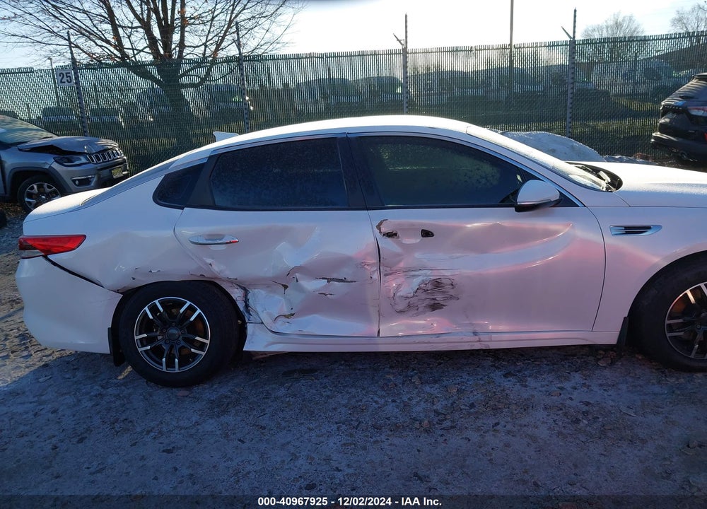 2017 KIA OPTIMA LX VIN: KNAGT4L38H5156446