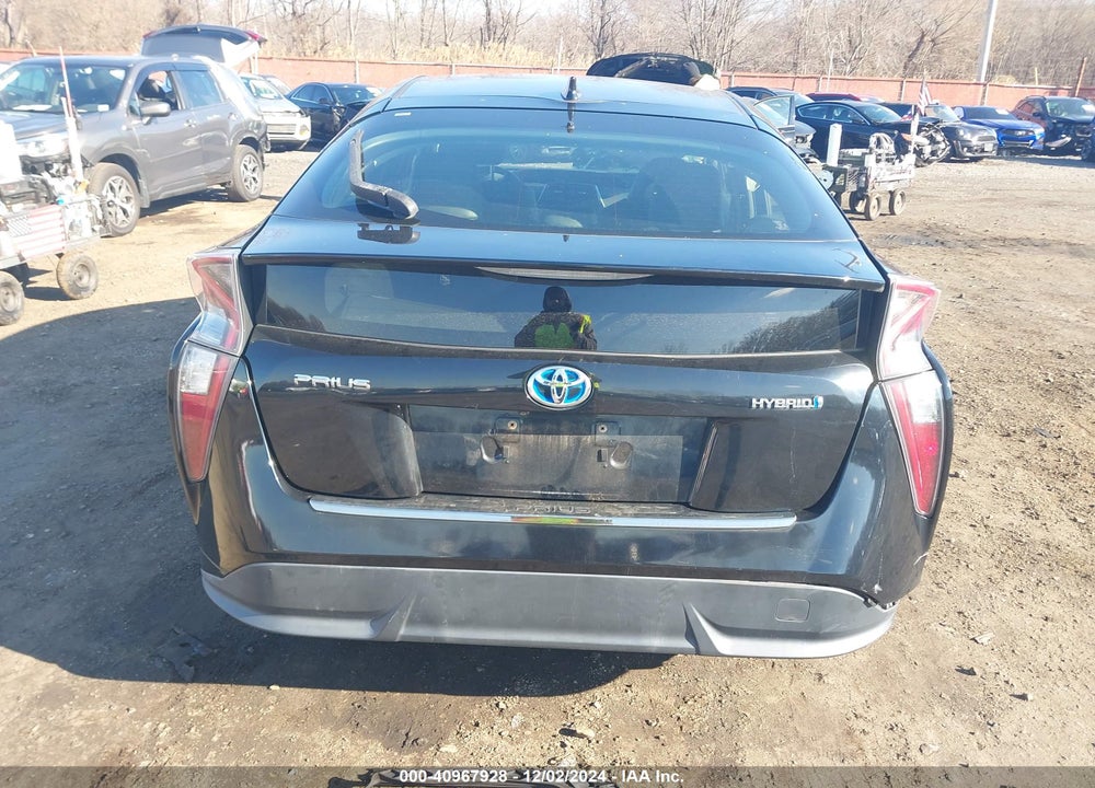 2016 TOYOTA PRIUS VIN: JTDKARFU7G3515302