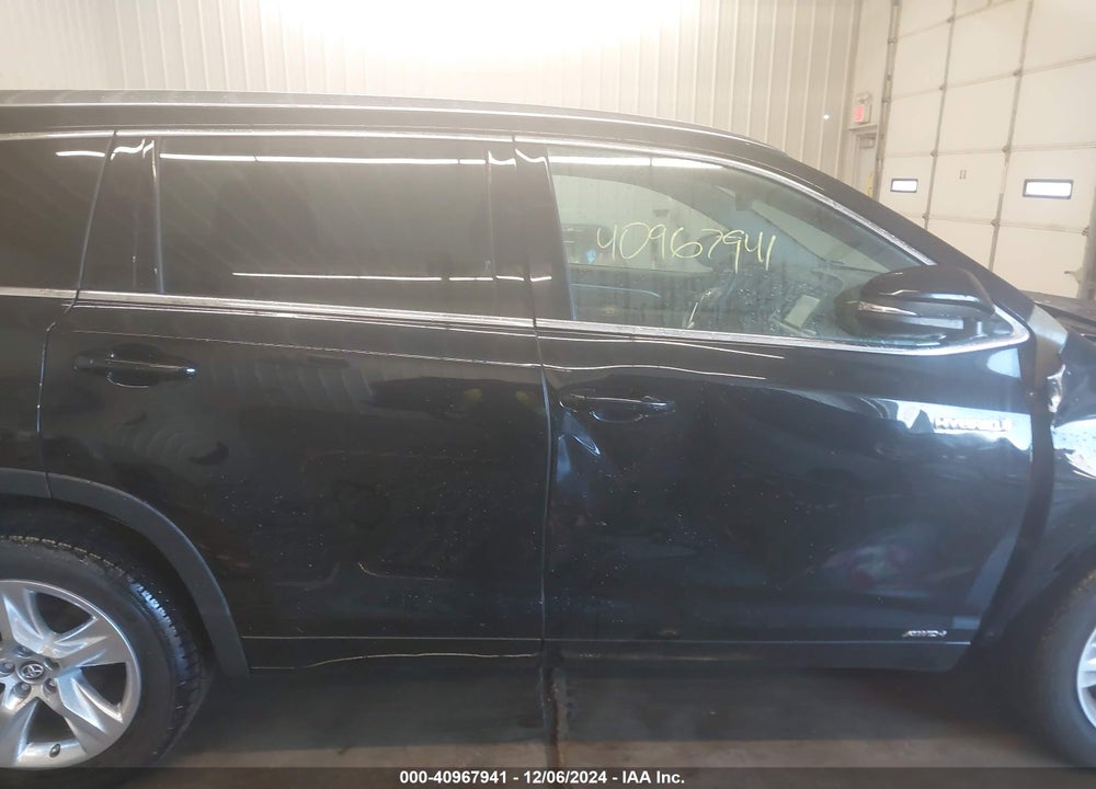 2019 TOYOTA HIGHLANDER HYBRID LIMITED VIN: 5TDDGRFH9KS073799