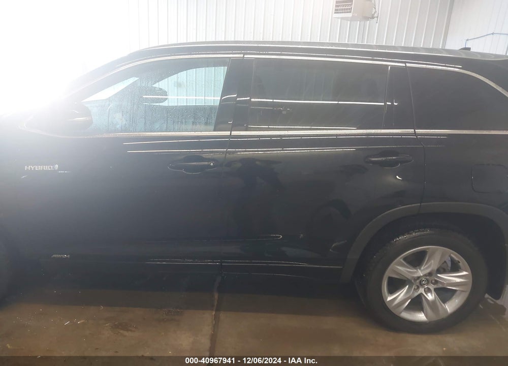 2019 TOYOTA HIGHLANDER HYBRID LIMITED VIN: 5TDDGRFH9KS073799