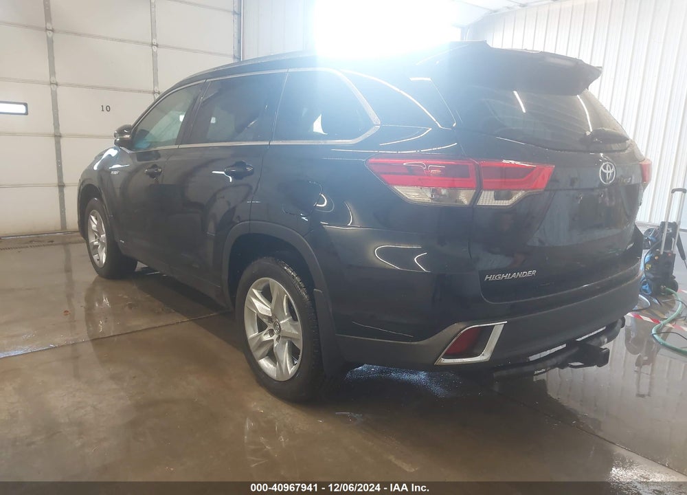 2019 TOYOTA HIGHLANDER HYBRID LIMITED VIN: 5TDDGRFH9KS073799