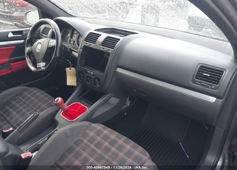 2008 VOLKSWAGEN GTI VIN: WVWGV71K68W112139