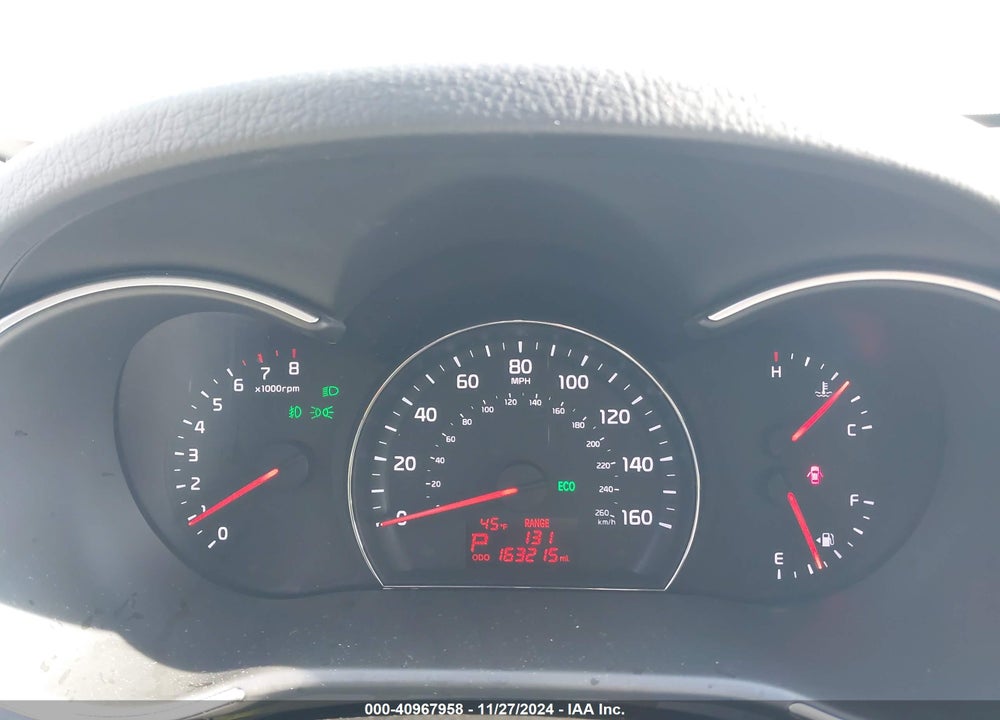 2015 KIA SORENTO LX VIN: 5XYKT3A63FG630201