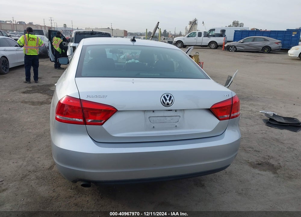 2015 VOLKSWAGEN PASSAT 1.8T LIMITED EDITION VIN: 1VWAT7A38FC092993