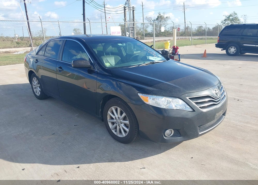 2011 TOYOTA CAMRY XLE V6 VIN: 4T1BK3EK1BU131220