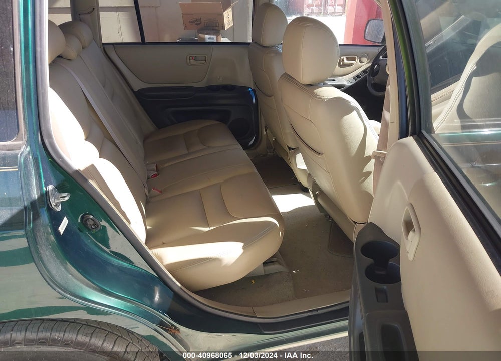 2001 TOYOTA HIGHLANDER V6 VIN: JTEGF21A310012611