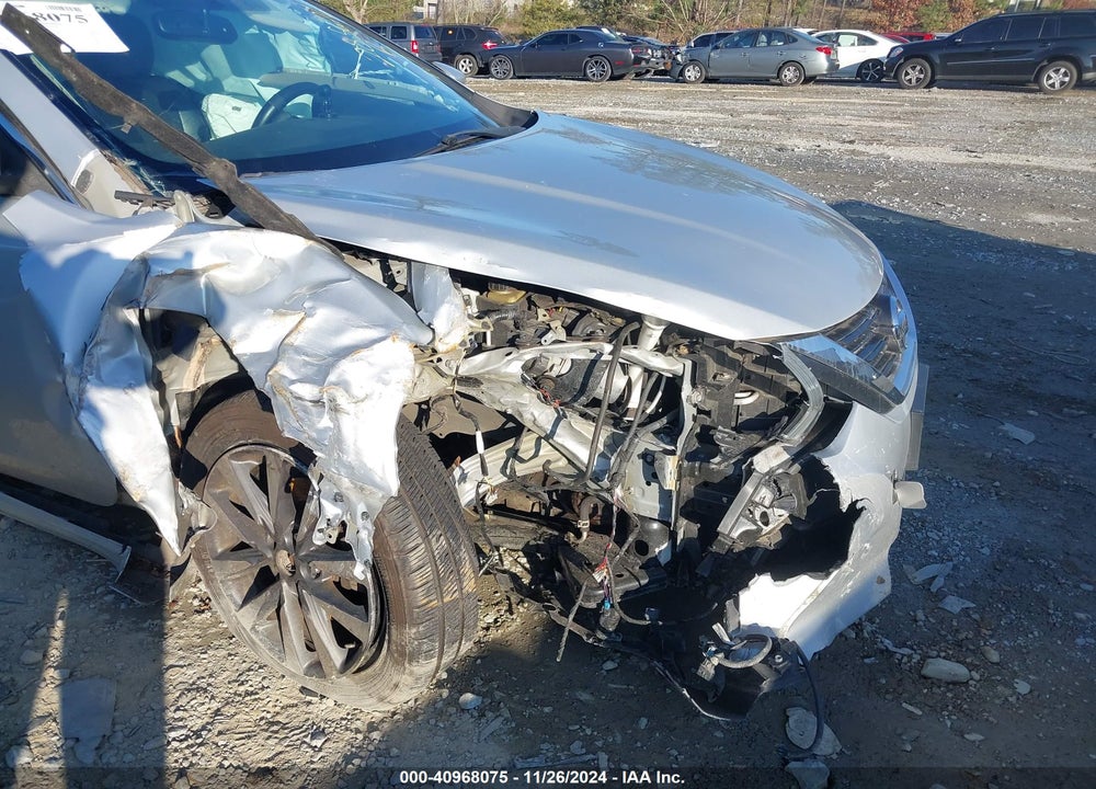 2017 NISSAN ALTIMA VIN: 1N4AL3AP5HC285626