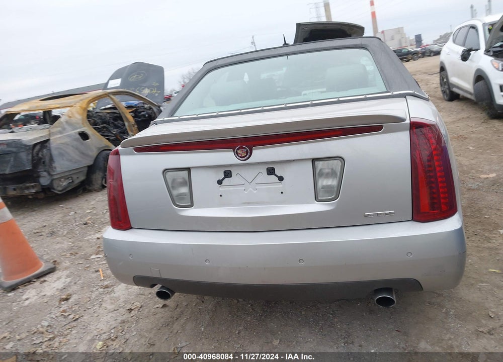 2005 CADILLAC STS V6 VIN: 1G6DW677850141365