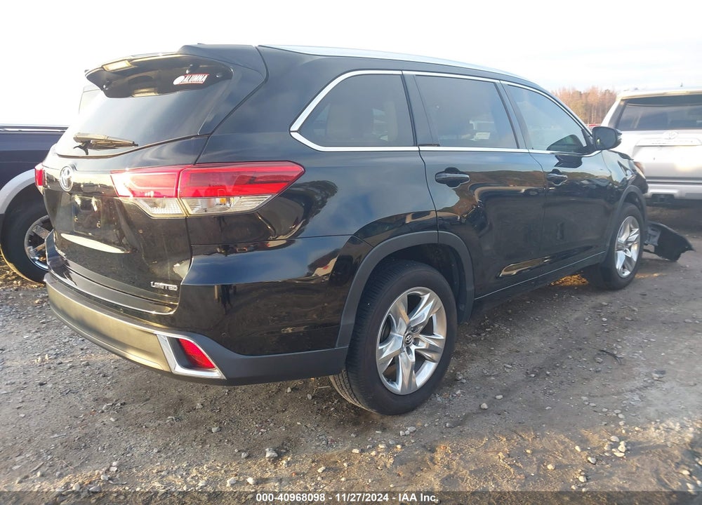 2019 TOYOTA HIGHLANDER LIMITED VIN: 5TDYZRFH5KS298250
