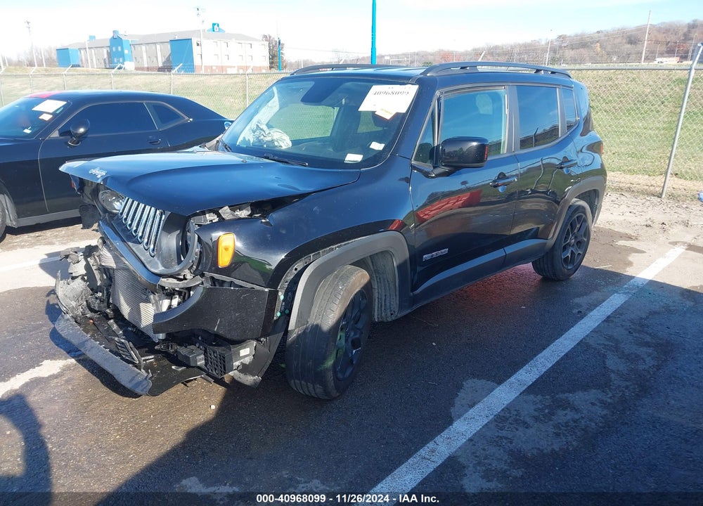 2018 JEEP RENEGADE LATITUDE FWD VIN: ZACCJABB5JPG83923