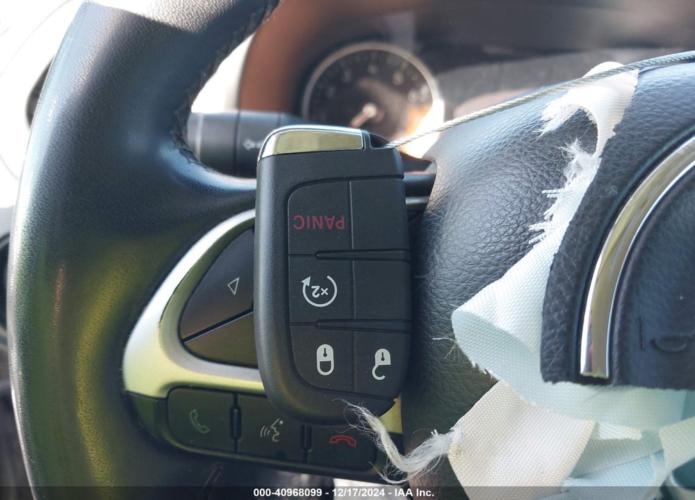 2018 JEEP RENEGADE LATITUDE FWD VIN: ZACCJABB5JPG83923