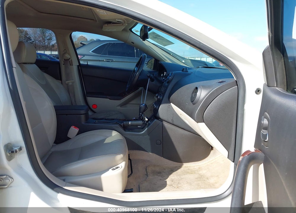 2008 PONTIAC G6 GT VIN: 1G2ZH57N984213021