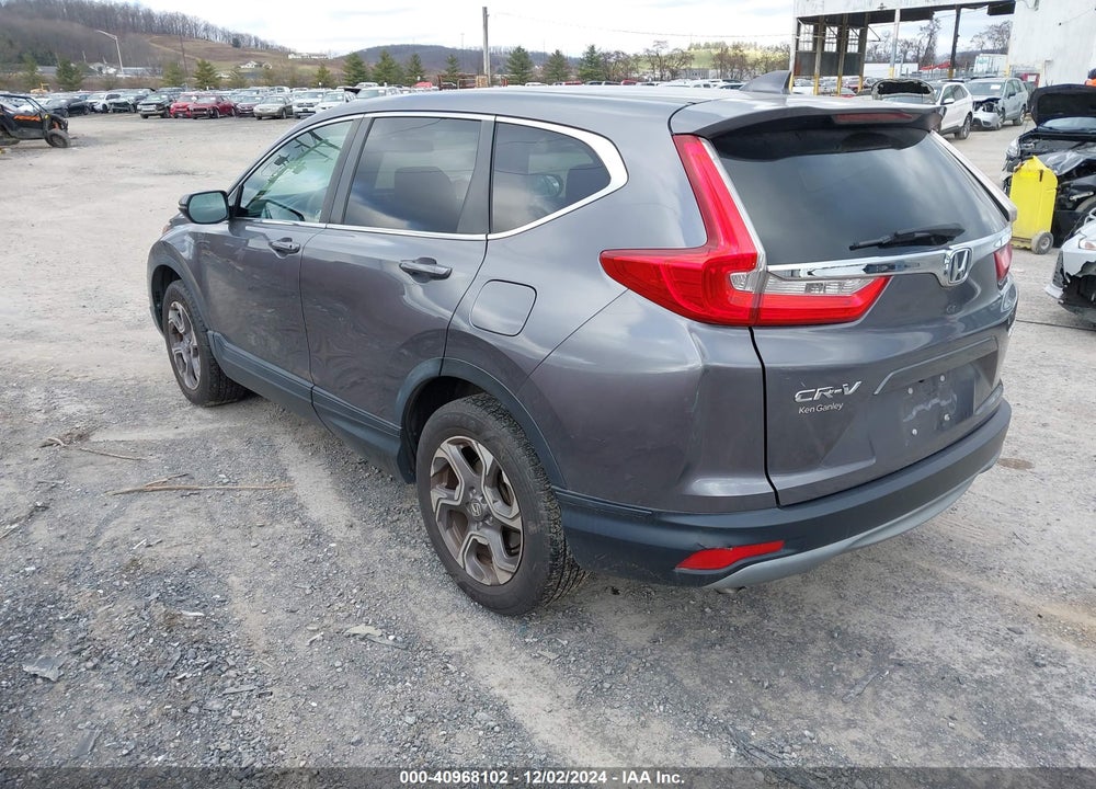 2018 HONDA CR-V EX VIN: 7FARW2H58JE074923