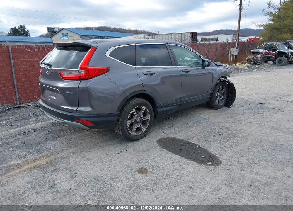 2018 HONDA CR-V EX VIN: 7FARW2H58JE074923