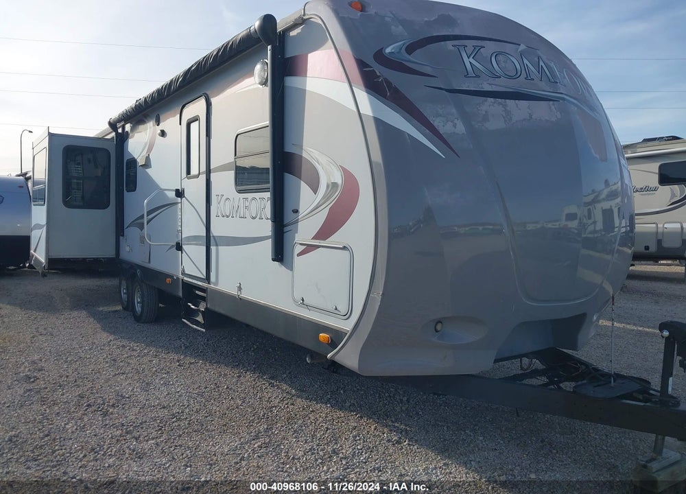 2011 KOMFORT TRAVEL TRAILER VIN: 47CTKMS28BP627289