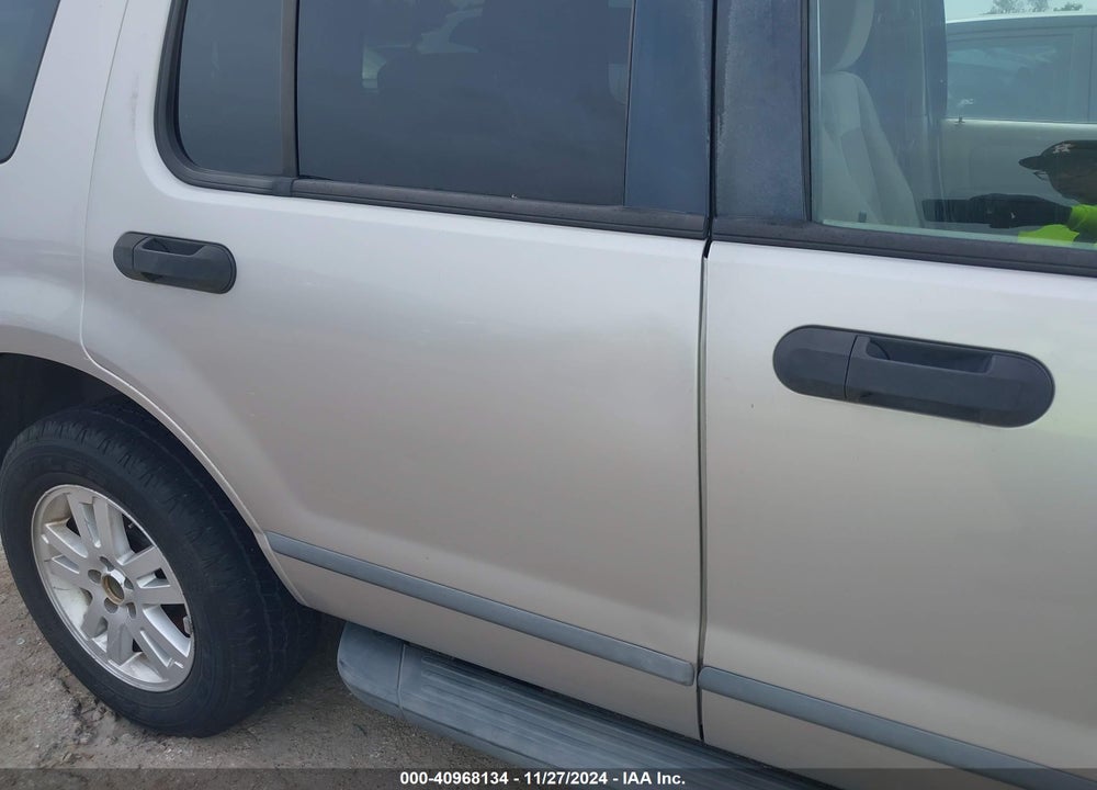 2006 FORD EXPLORER XLS VIN: 1FMEU62E66UA33006