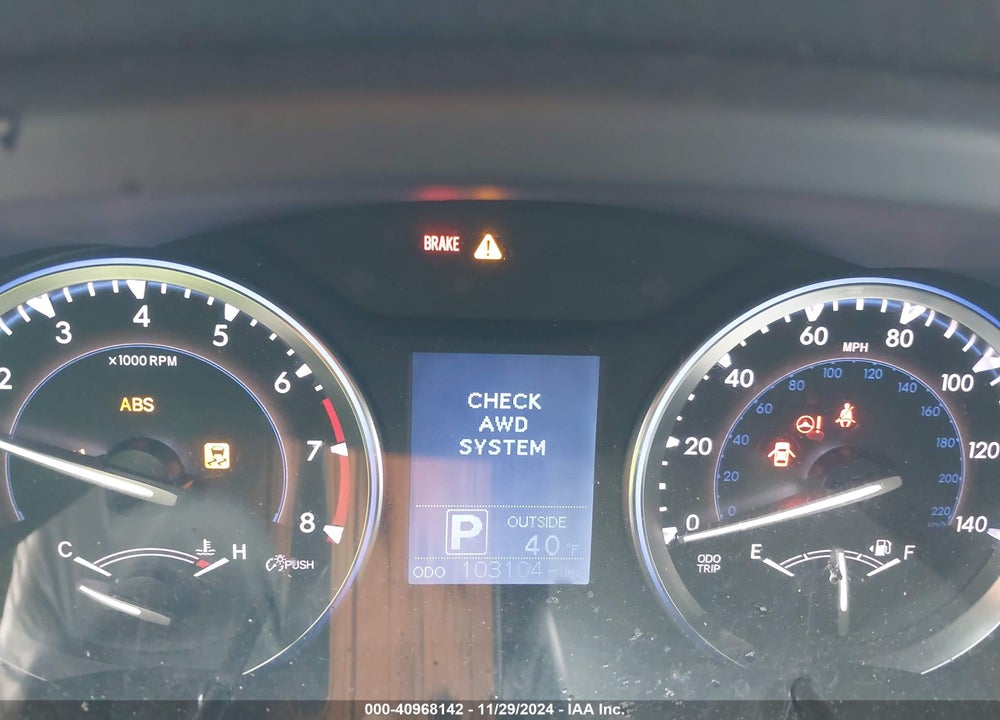 2015 TOYOTA HIGHLANDER LE PLUS V6 VIN: 5TDBKRFH1FS207815