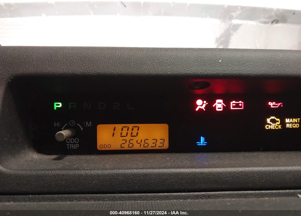 2006 SCION XB VIN: JTLKT324564107035