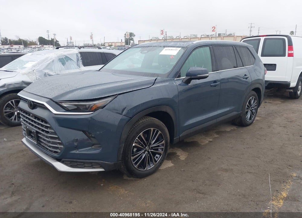 2024 TOYOTA GRAND HIGHLANDER HYBRID PLATINUM MAX VIN: 5TDADAB51RS008142
