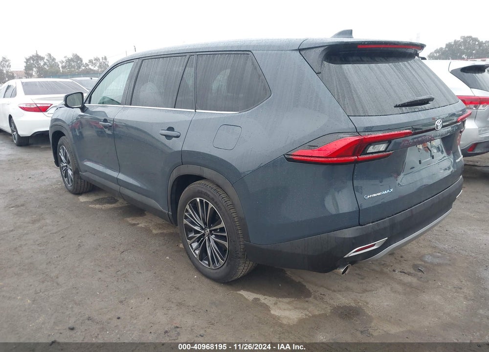 2024 TOYOTA GRAND HIGHLANDER HYBRID PLATINUM MAX VIN: 5TDADAB51RS008142
