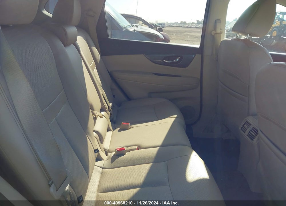 2016 NISSAN ROGUE SL VIN: 5N1AT2MT4GC821408
