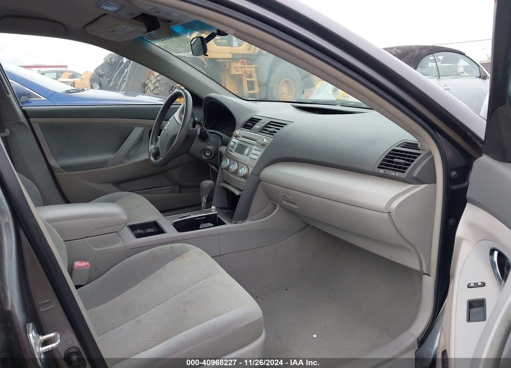 2009 TOYOTA CAMRY LE VIN: 4T4BE46K19R106488