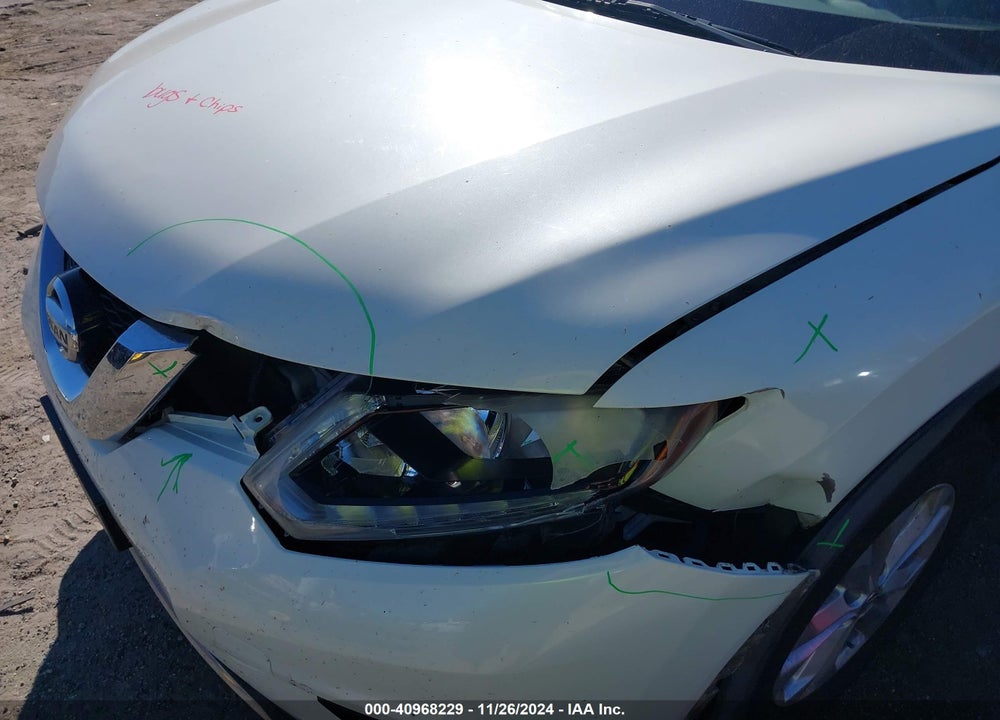 2016 NISSAN ROGUE SV VIN: JN8AT2MTXGW001373