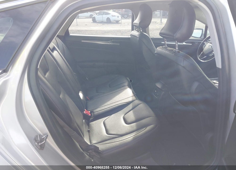 2016 FORD FUSION VIN: 3FA6P0RU0GR288212