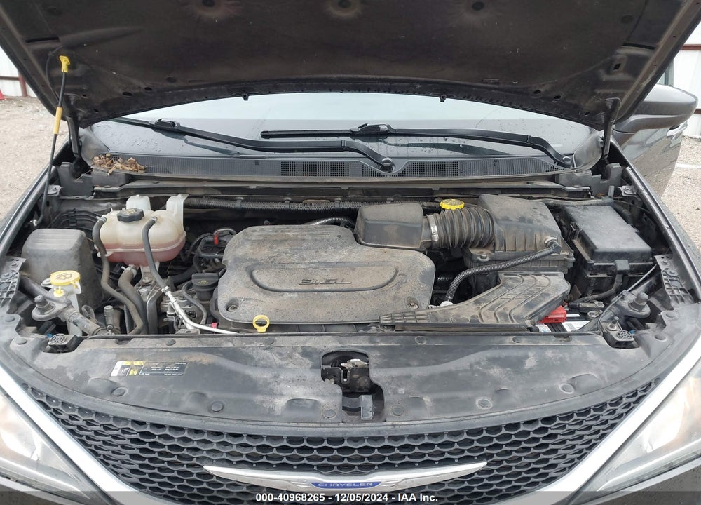 2020 CHRYSLER PACIFICA TOURING VIN: 2C4RC1FG9LR200393