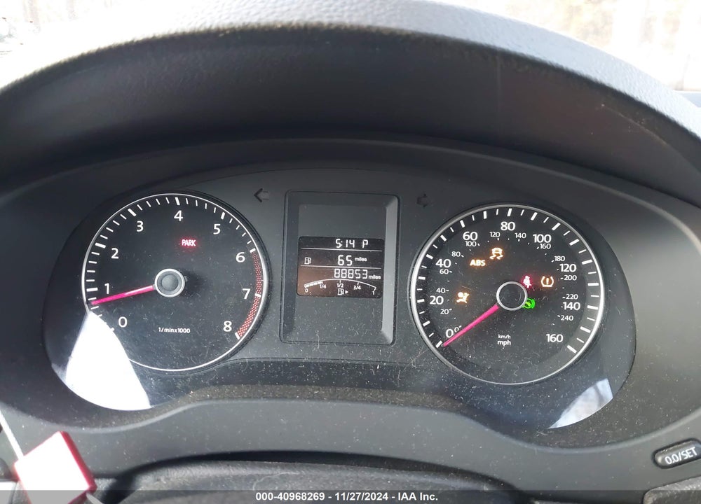 2013 VOLKSWAGEN JETTA 2.5L SE VIN: 3VWDX7AJ7DM450578