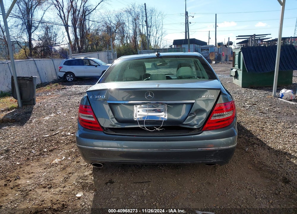 2012 MERCEDES-BENZ C 300 VIN: WDDGF8BBXCR212081