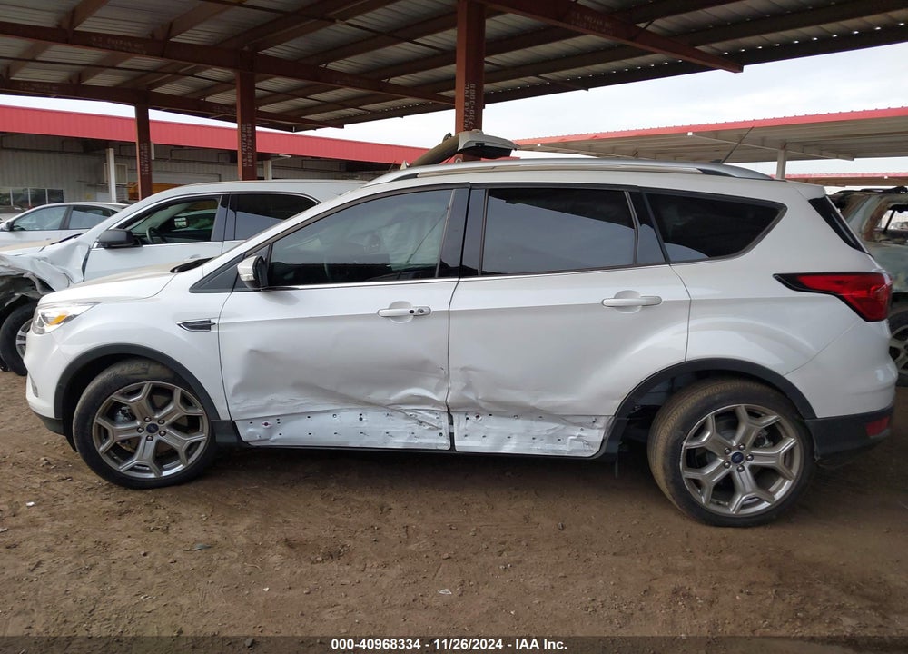 2019 FORD ESCAPE TITANIUM VIN: 1FMCU0J92KUC09987
