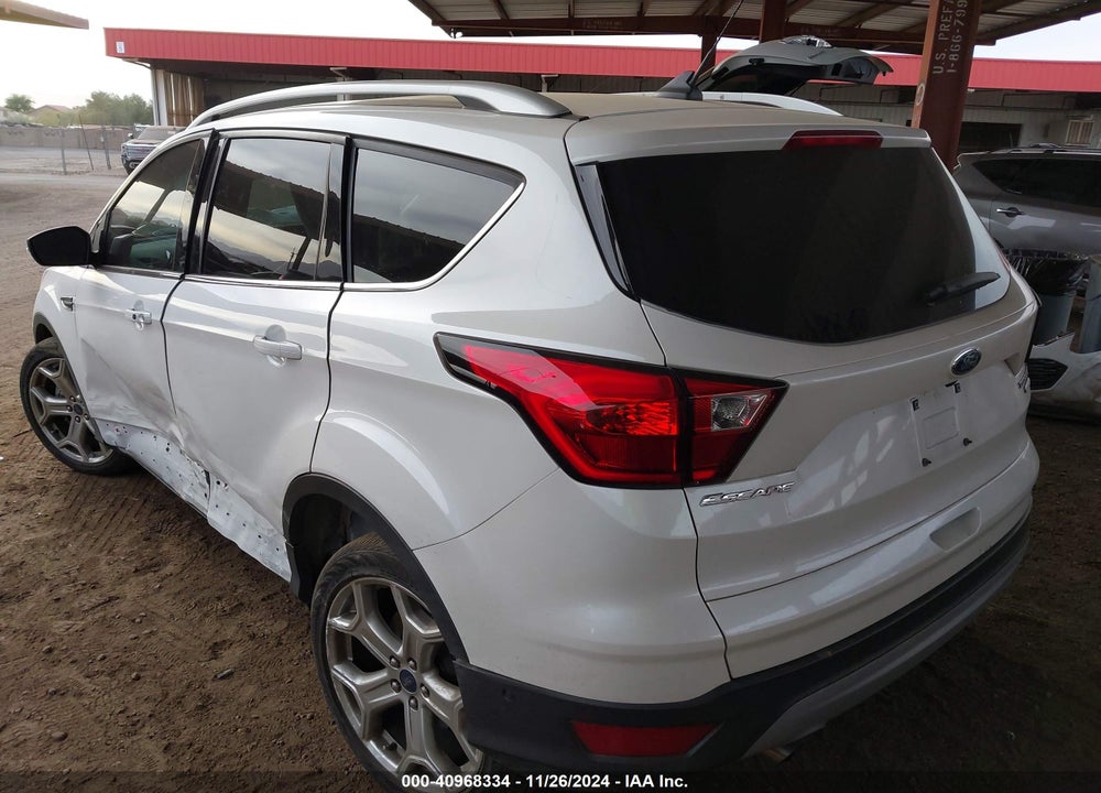 2019 FORD ESCAPE TITANIUM VIN: 1FMCU0J92KUC09987
